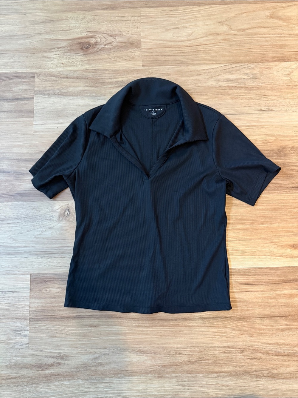 Travis Mathew Moveknit Vneck Polo Top Size Large